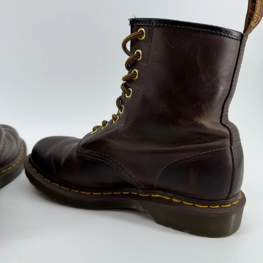Dr. Martens 1460 Boots Unisex 7L 6M Brown Crazy Horse Leather 8-Eye 11822